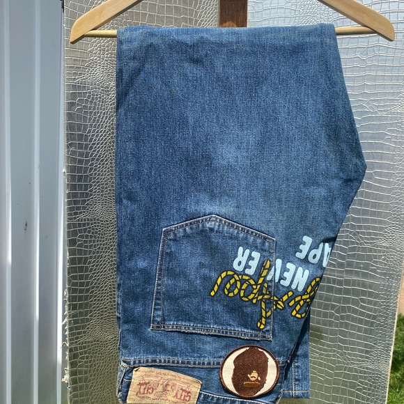 Blue Jeans - Picture 10 of 14